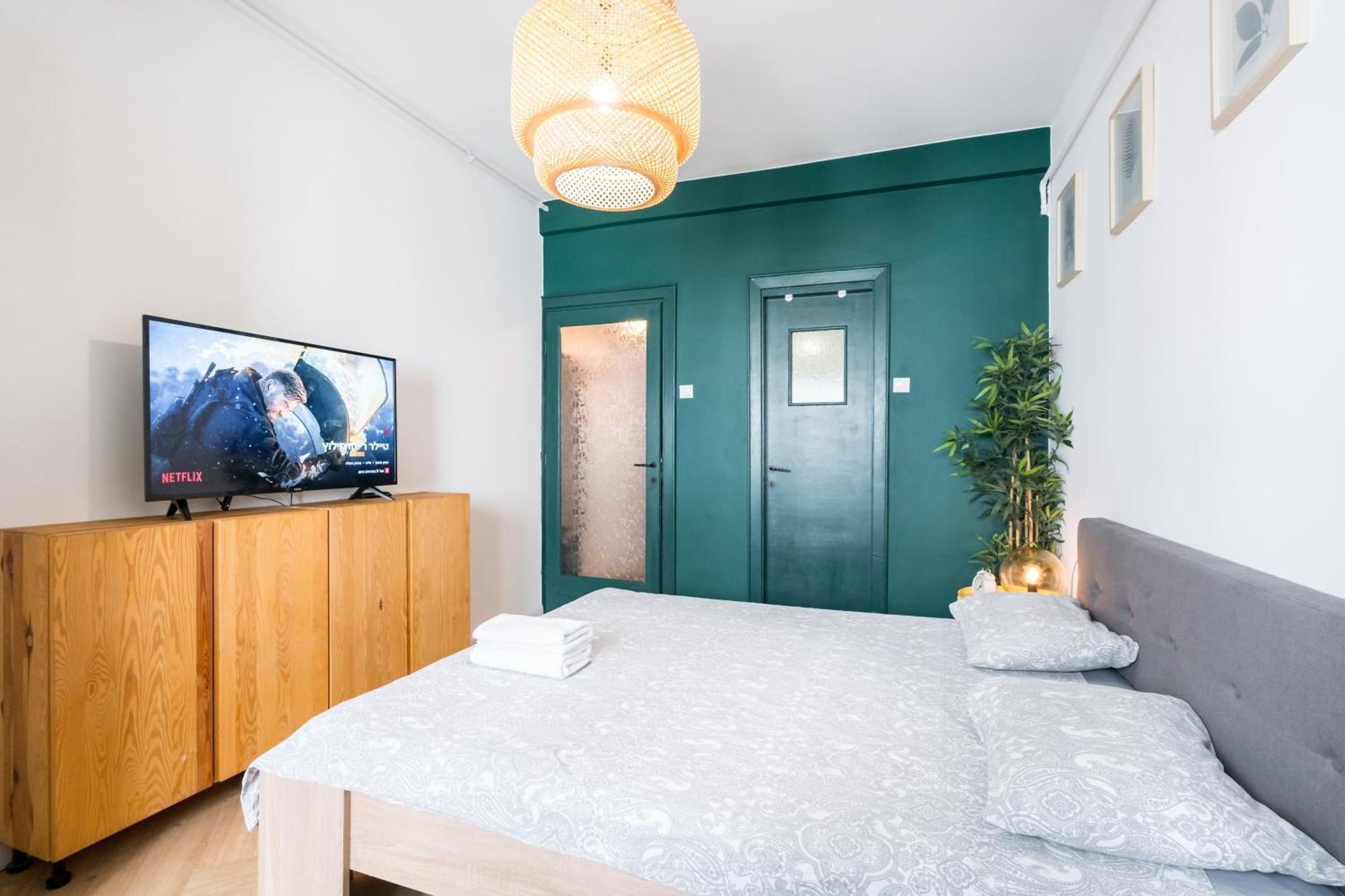 Apartment Heart Of Calea Victoriei - The Opulent Victoriei Retreat